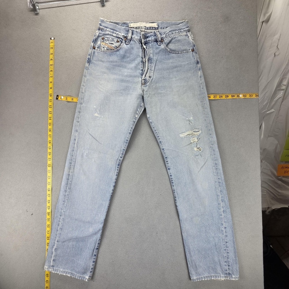 Diesel Jeans Mens Blue Made In Italy Button Fly Light Wash Thrashed Fits 30x31